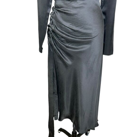 Equipment Annalise Black Silk Asymmetrical Midi Dress | Size 6 - Picture 9 of 12